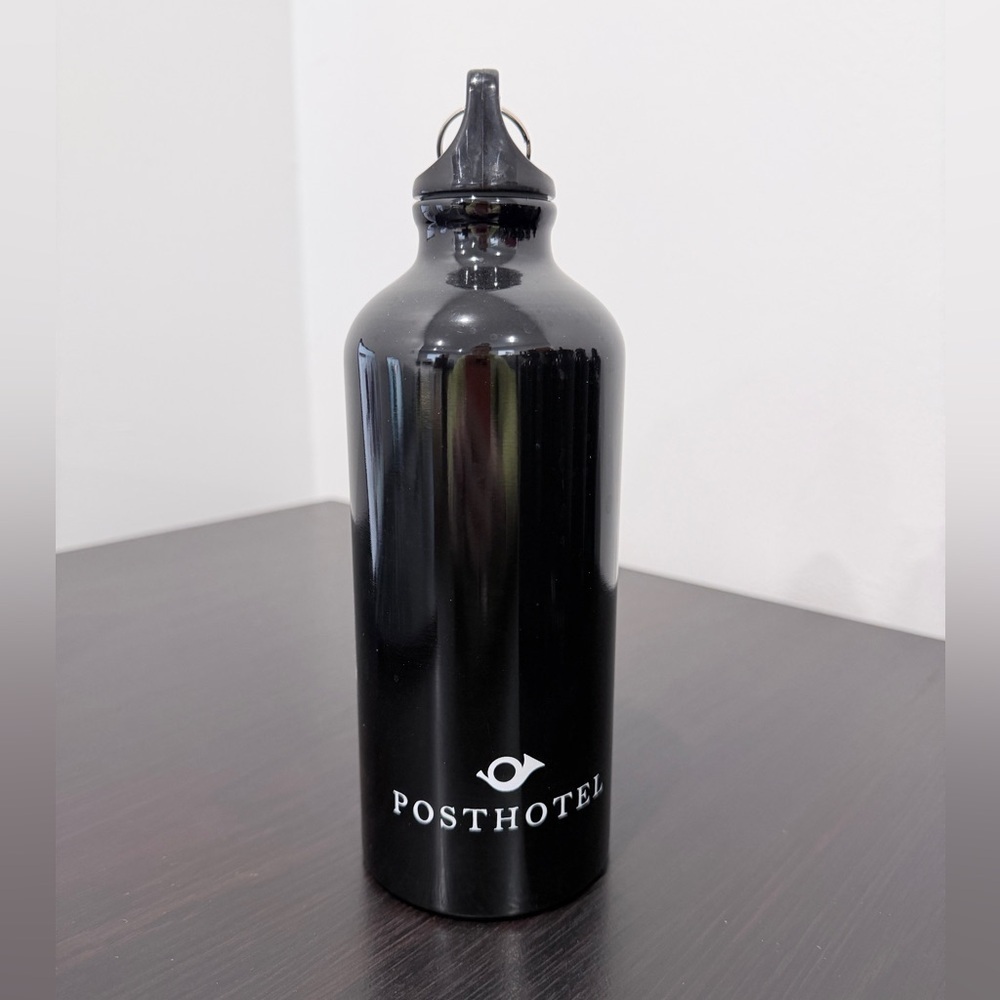 Travel Water Tumbler Posthotel Black with Hook